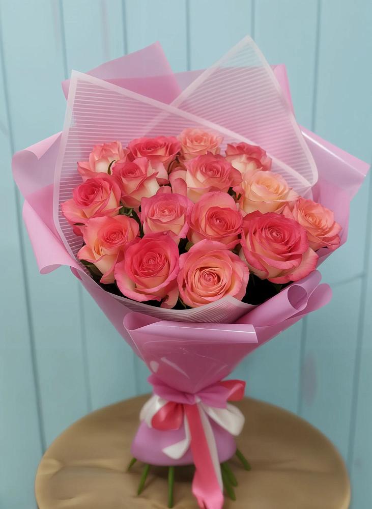 Букет 15 Розовых роз Равель в Воздвиженке Приморский край