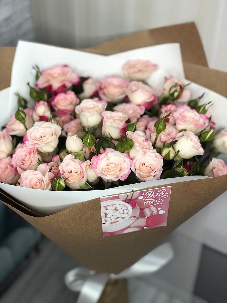 Букет цветов из: Розы в Воздвиженке Приморский край