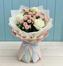 Букет цветов из:  Розы в Воздвиженке Приморский край