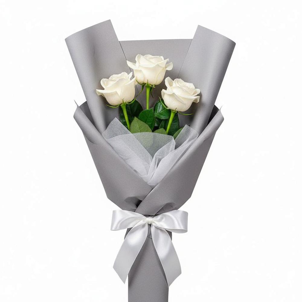 Букет 3 белые розы в Воздвиженке Приморский край