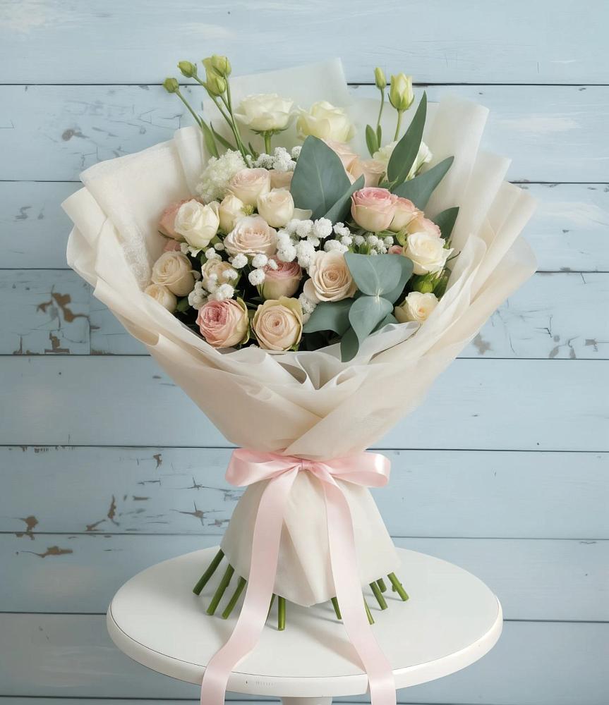 Букет цветов из: Розы и Лизиантусы в Воздвиженке Приморский край