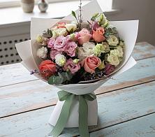 Букет цветов из:  Розы, Лизиантусы и Гвоздики #REPLACE_PRED# Воздвиженке Приморский край