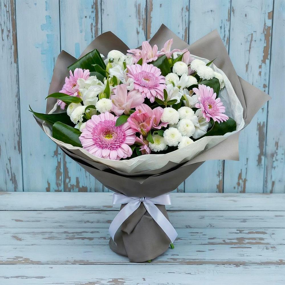 Букет цветов из: Герберы, Альстромерии и Хризантемы в Воздвиженке Приморский край