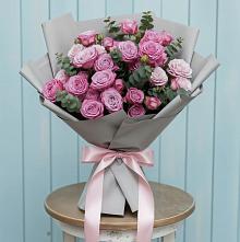 Букет цветов из:  Розы в Воздвиженке Приморский край